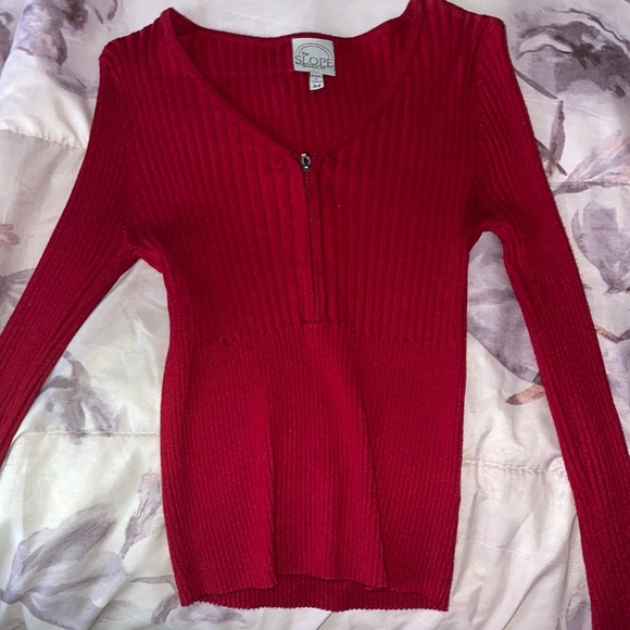 Red knit sweater - Picture 1 of 1